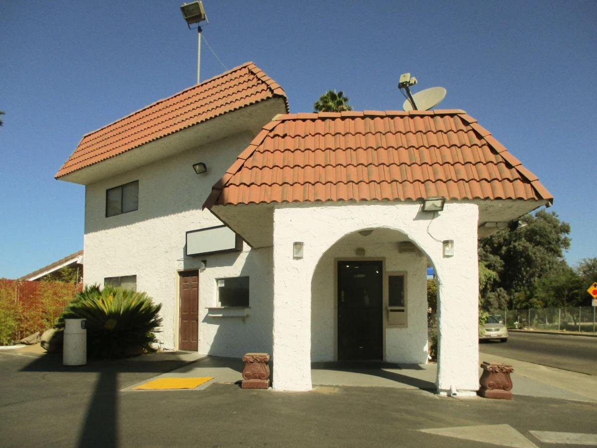 Motel 6-Fresno, Ca Dış mekan fotoğraf