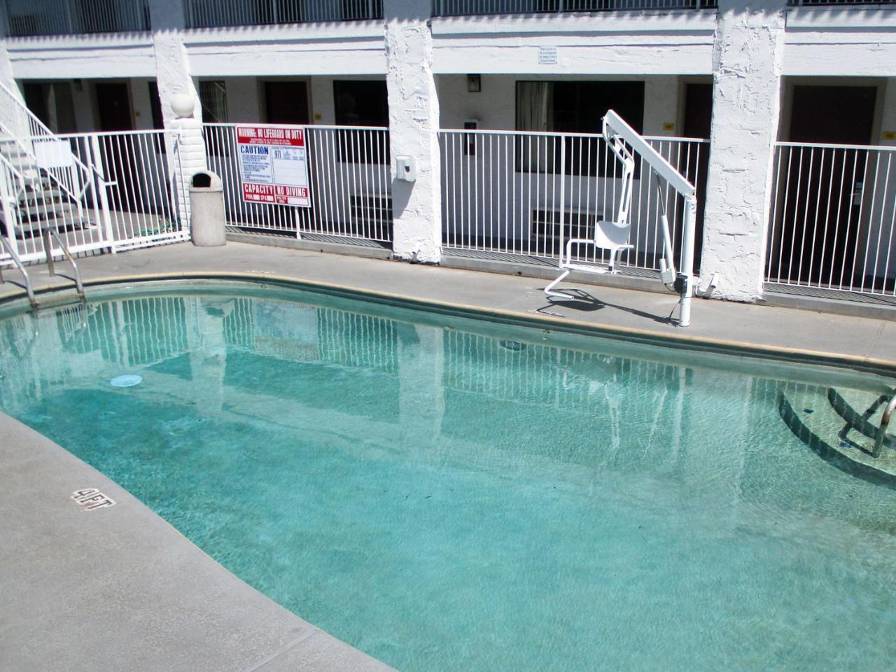 Motel 6-Fresno, Ca Dış mekan fotoğraf
